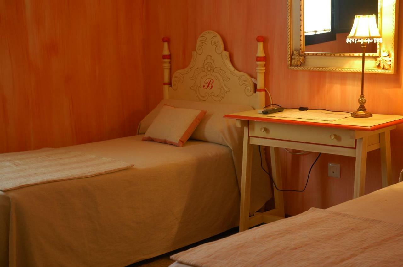 Hotel Molino La Boticaria Marchena  Zewnętrze zdjęcie